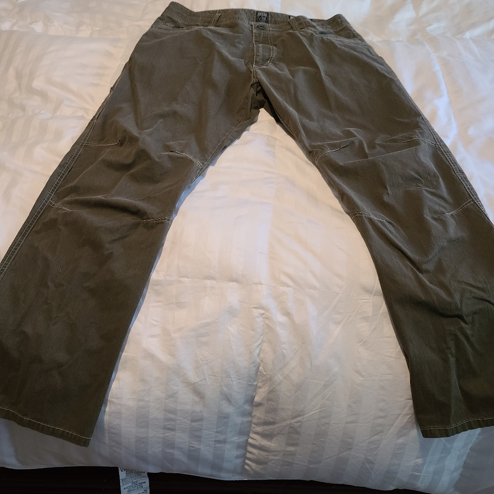 Kuhl 38 x 32 pants